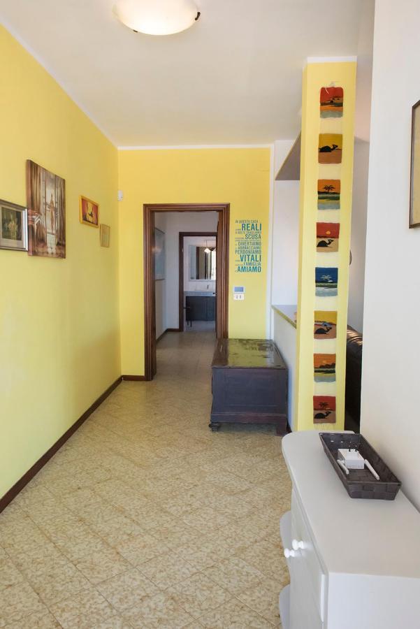 אנקונה A11 - Varano, Delizioso Trilocale Con Giardino מראה חיצוני תמונה