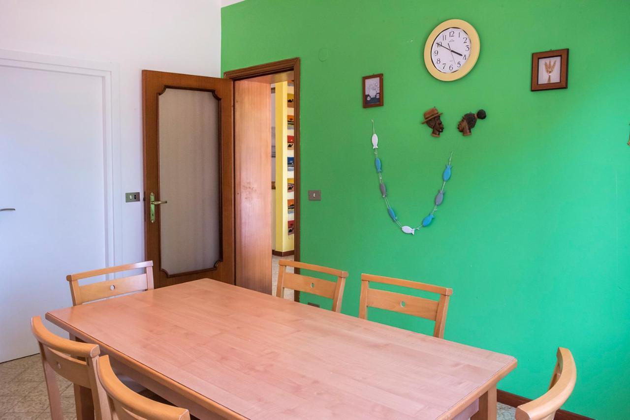 אנקונה A11 - Varano, Delizioso Trilocale Con Giardino מראה חיצוני תמונה
